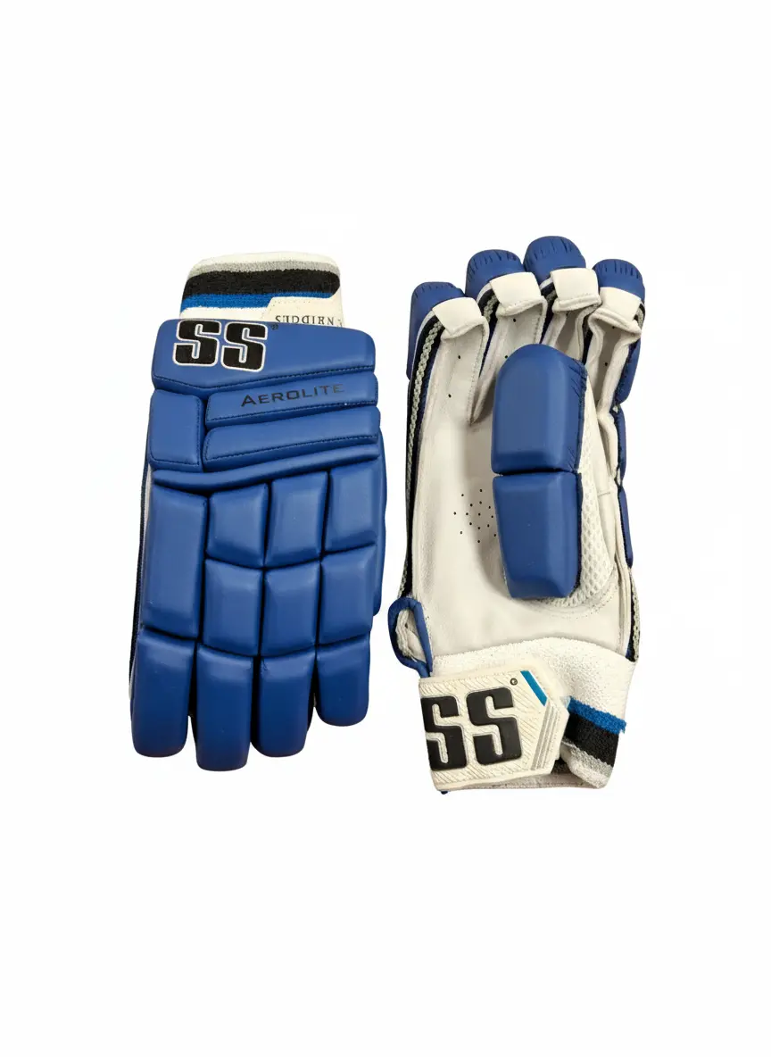 SS Aerolite Batting Gloves (Adult)